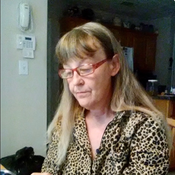 Meet your Posher, Dollie s - Picture 2 of 2